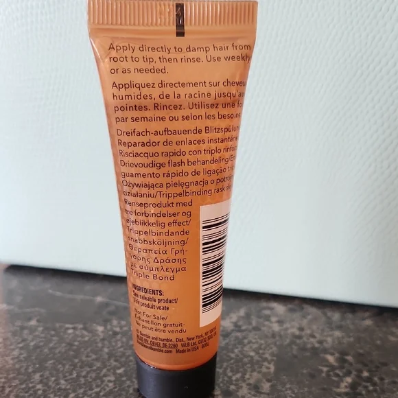 Bumble and Bumble Bond-Building Triplebond Flash Rinse. - Picture 3 of 6